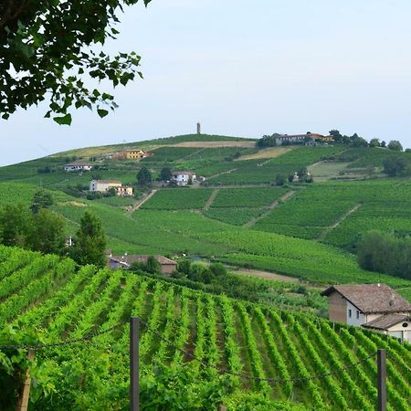 I Grappoli Villa Canelli Exterior photo